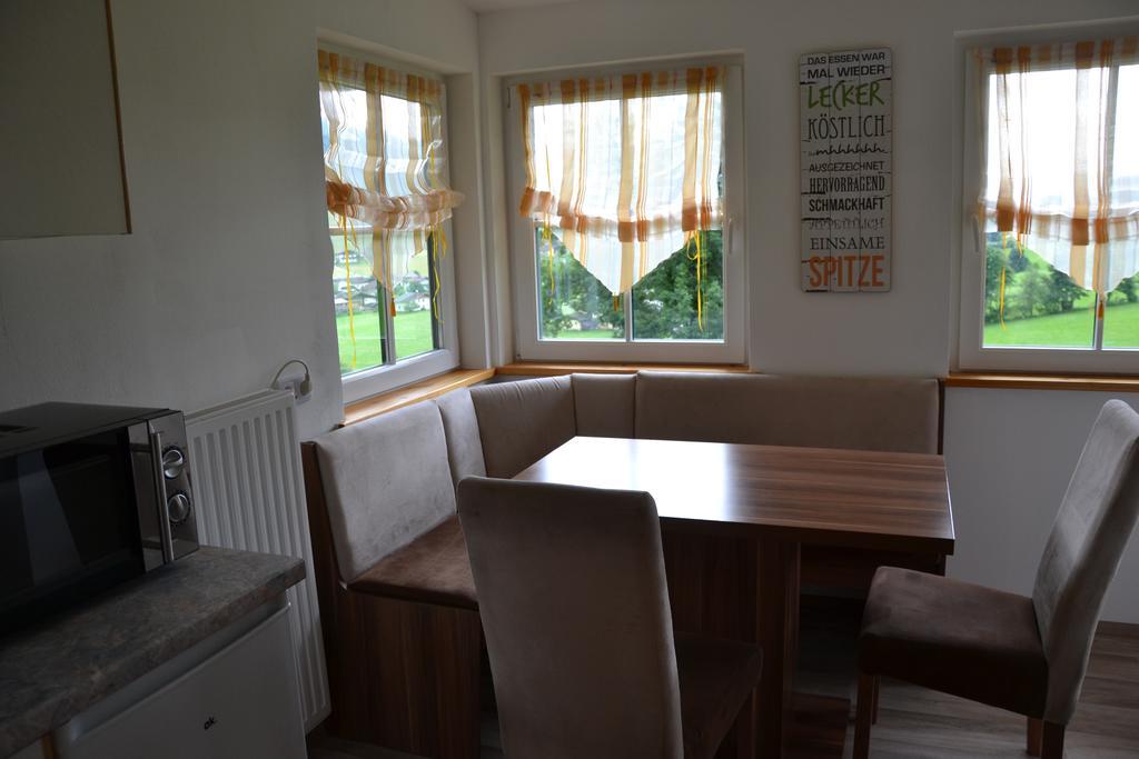 Schnoellhof Bed & Breakfast Sankt Martin am Tennengebirge Bagian luar foto